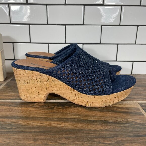 BareTraps Bethie Womens Size 7.5 Shoes Blue Denim Toe Loop Platform Wedge Sandal - Picture 3 of 12